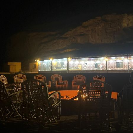 Rum Luxury Camp Wadi Rum Extérieur photo
