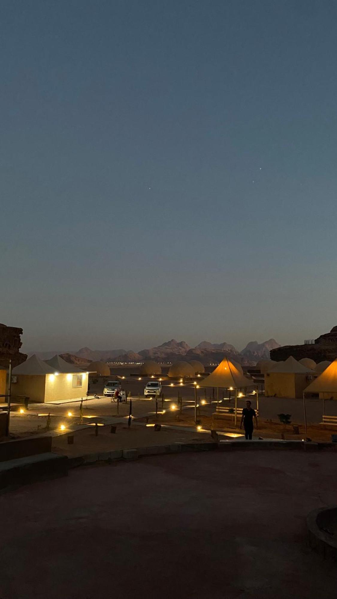 Rum Luxury Camp Wadi Rum Extérieur photo