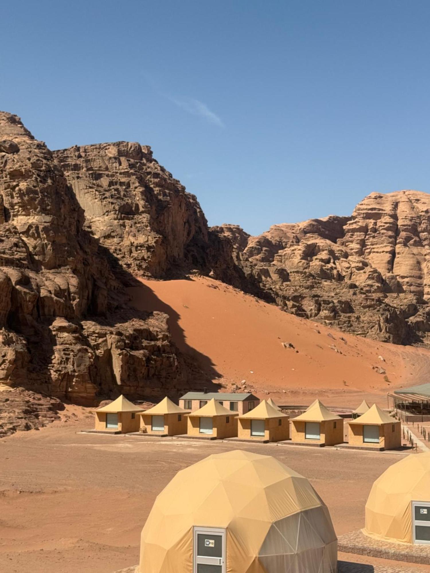 Rum Luxury Camp Wadi Rum Extérieur photo